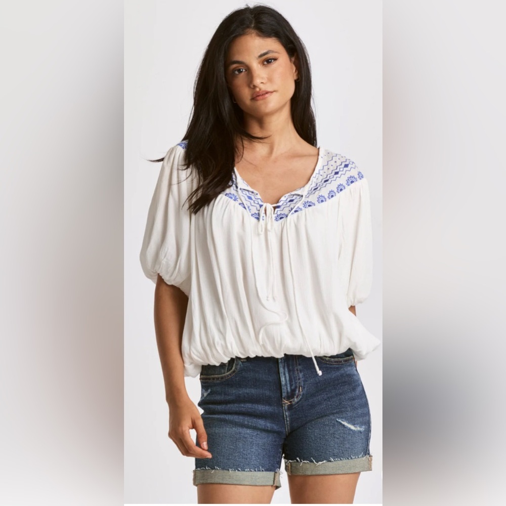 Dear John Manera Blue Embroidery Insert Top White Small New with tags